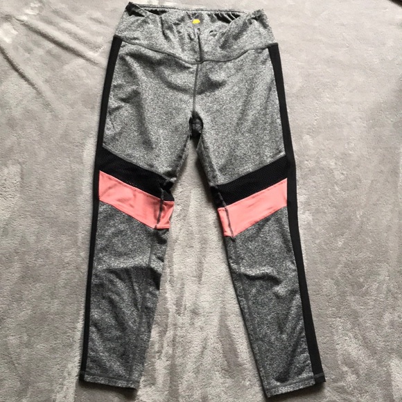 C&C California Fishnet Panel Leggings - Picture 2 of 5